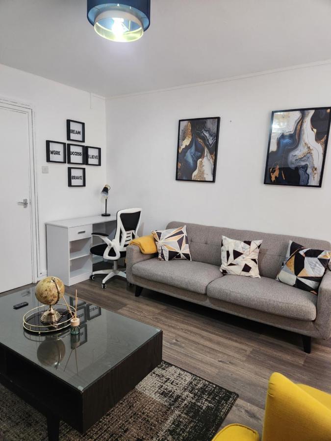 Your Home From Home Londra Esterno foto